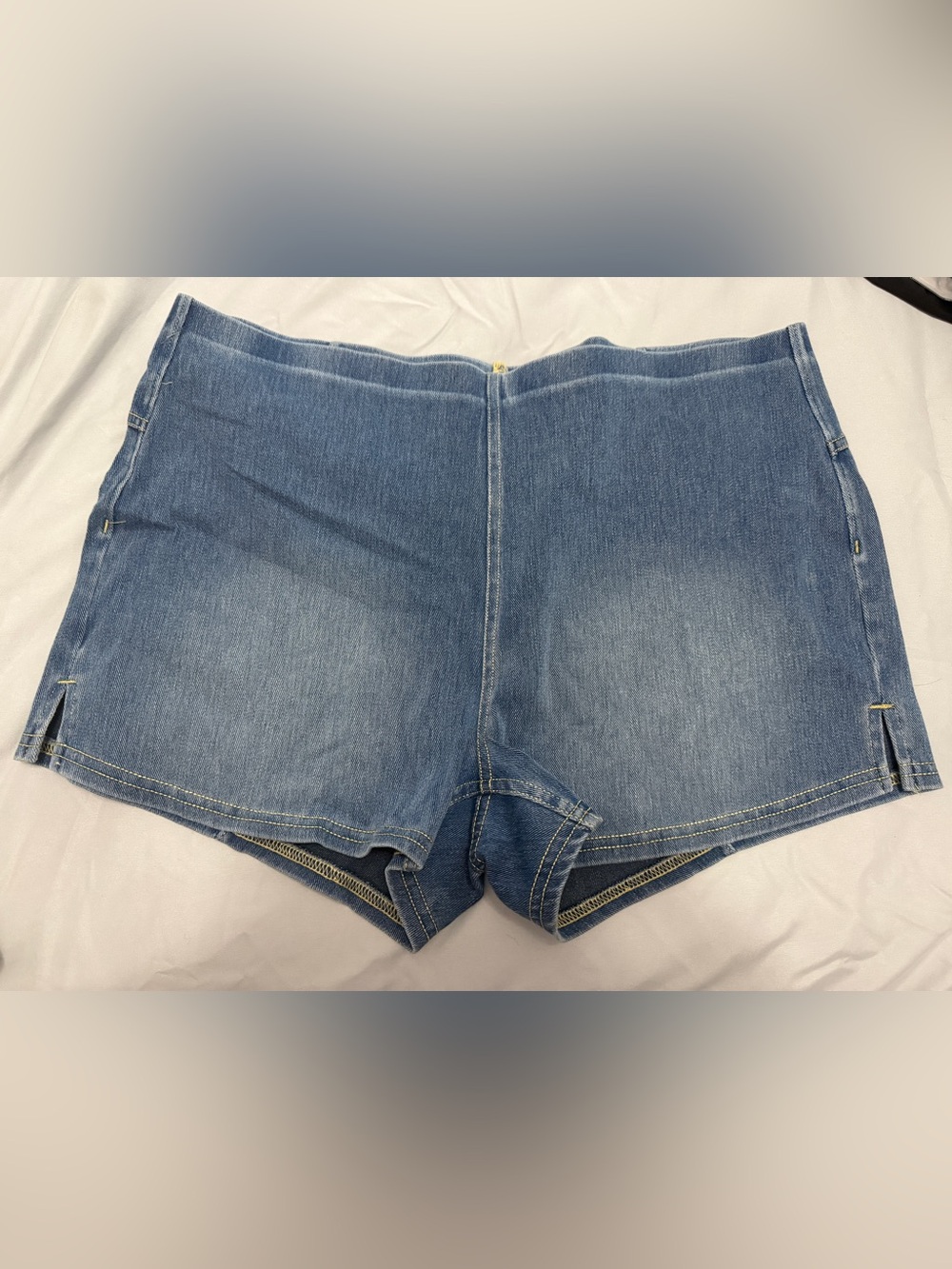 HALARA Blue Denim Women's Shorts
